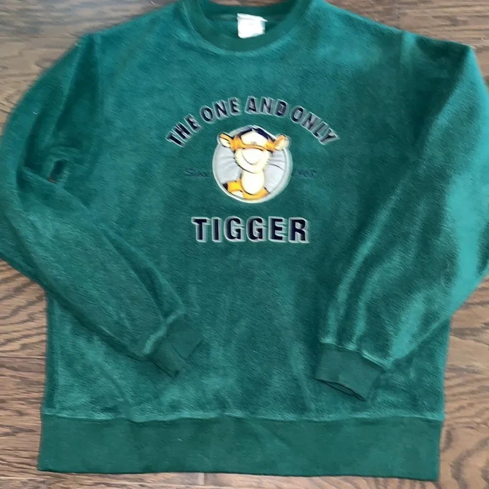 Vintage Walt Disney World Orlando Disneyland Tigger Green Fleece sweatshirt M